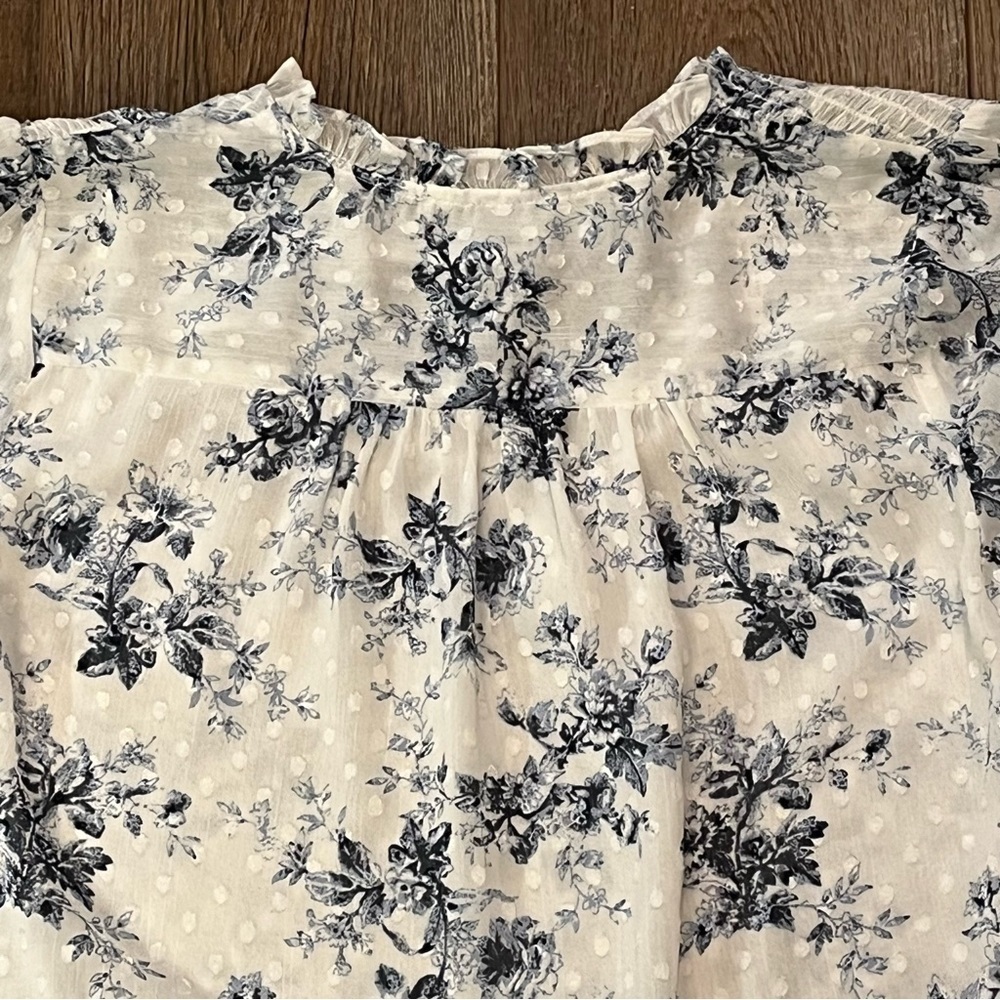 Maison ‘d Amelie Floral Tunic Blouse Womens Size XS Ruffled Peasant Cottagecore - Picture 11 of 16